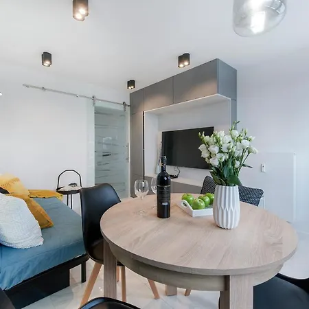 Apartment P&o Zgoda Pod Orlami *