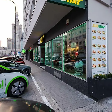 P&o Zgoda Pod Orlami ורשה